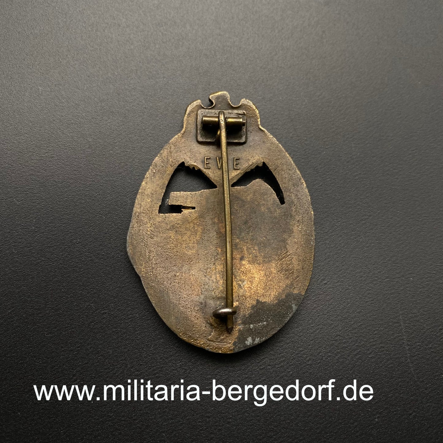 Panzerkampfabzeichen in bronze EWE